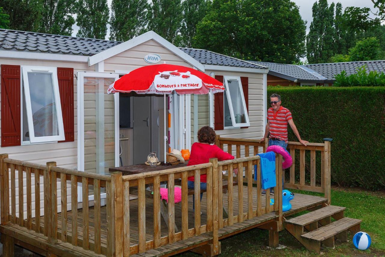 Camping Village Parisien Varreddes Exterior foto