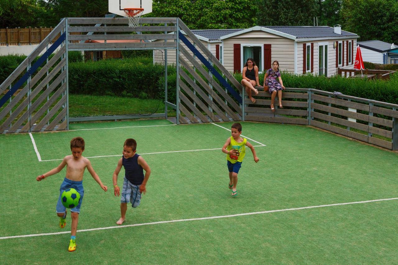 Camping Village Parisien Varreddes Exterior foto